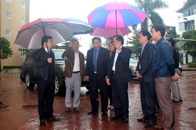 Bộ trưởng Bộ Xây dựng Trịnh Đình Dũng tham quan các dự án của TECCO tại Nghệ An